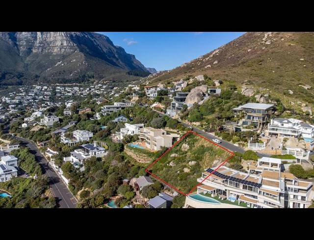 LAND FOR SALE IN LLANDUDNO